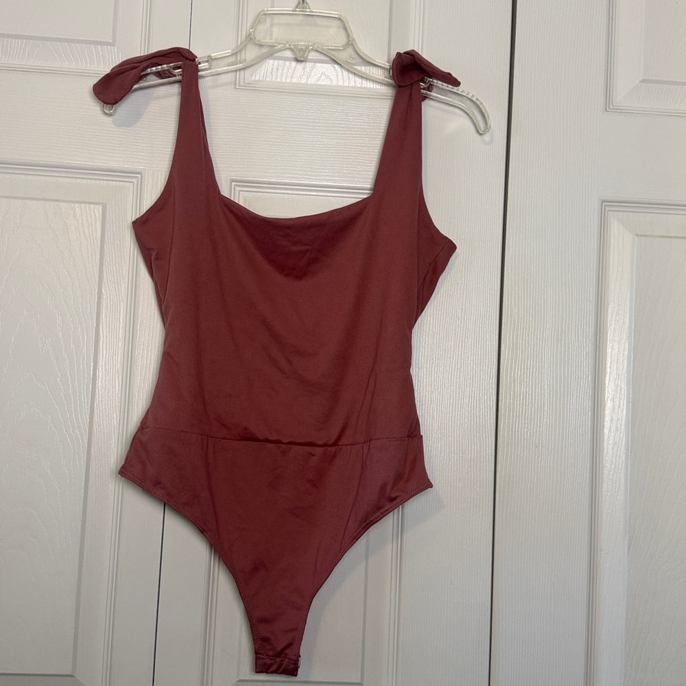 Pink Lily Bodysuit, Size Large Pink Rose